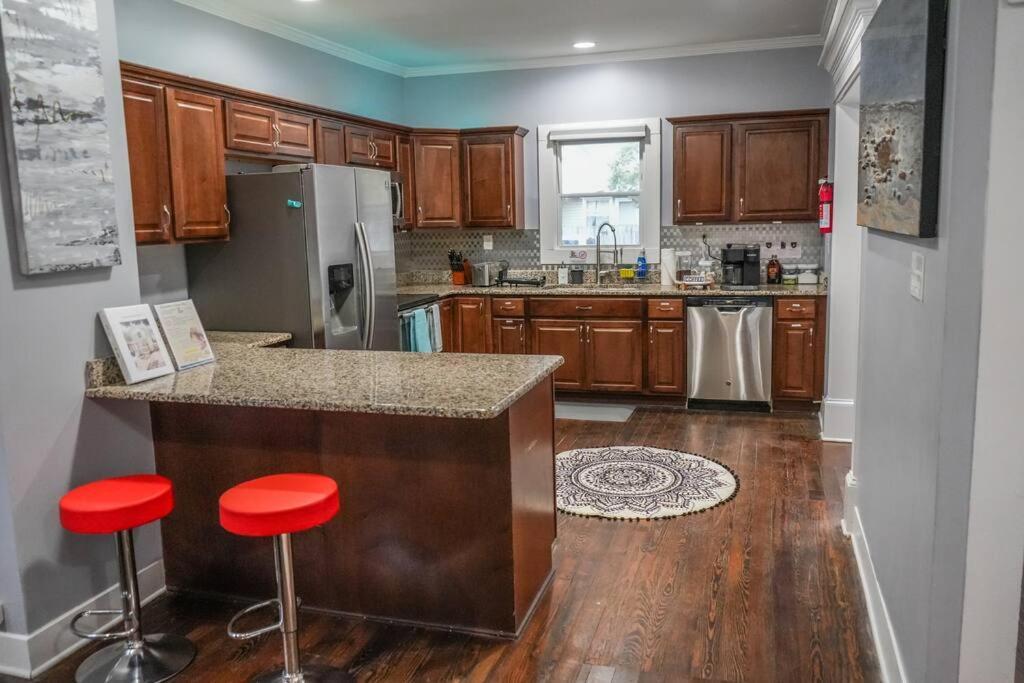 노퍽 Historic Coastal Haven- Pet Friendly Fast Wi-Fi 빌라 외부 사진