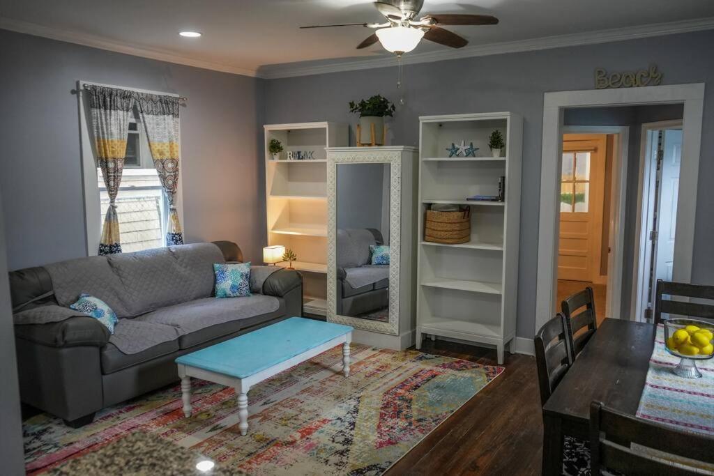 노퍽 Historic Coastal Haven- Pet Friendly Fast Wi-Fi 빌라 외부 사진